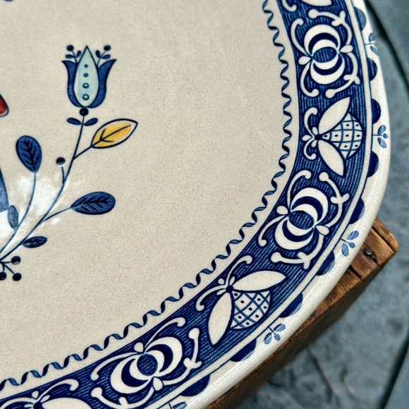 Johnson Brothers Hearts & Flowers 13” Platter - Picture 3 of 8